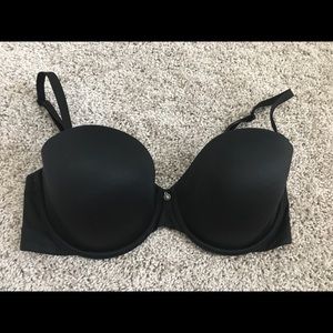 34DD strapless Victoria’s Secret Bra
